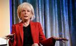 60 Minutes Host Lesley Stahl: Husband, Height, Net Worth, Trump, Age Wiki, Bio