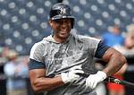 Aaron Hicks Contract, Salary, Net Worth, Trade, Winter Ball, Height