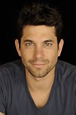 Adam Garcia (Actor) Bio, Wiki, Age, Height, Weight, Net Worth, Wife, Facts