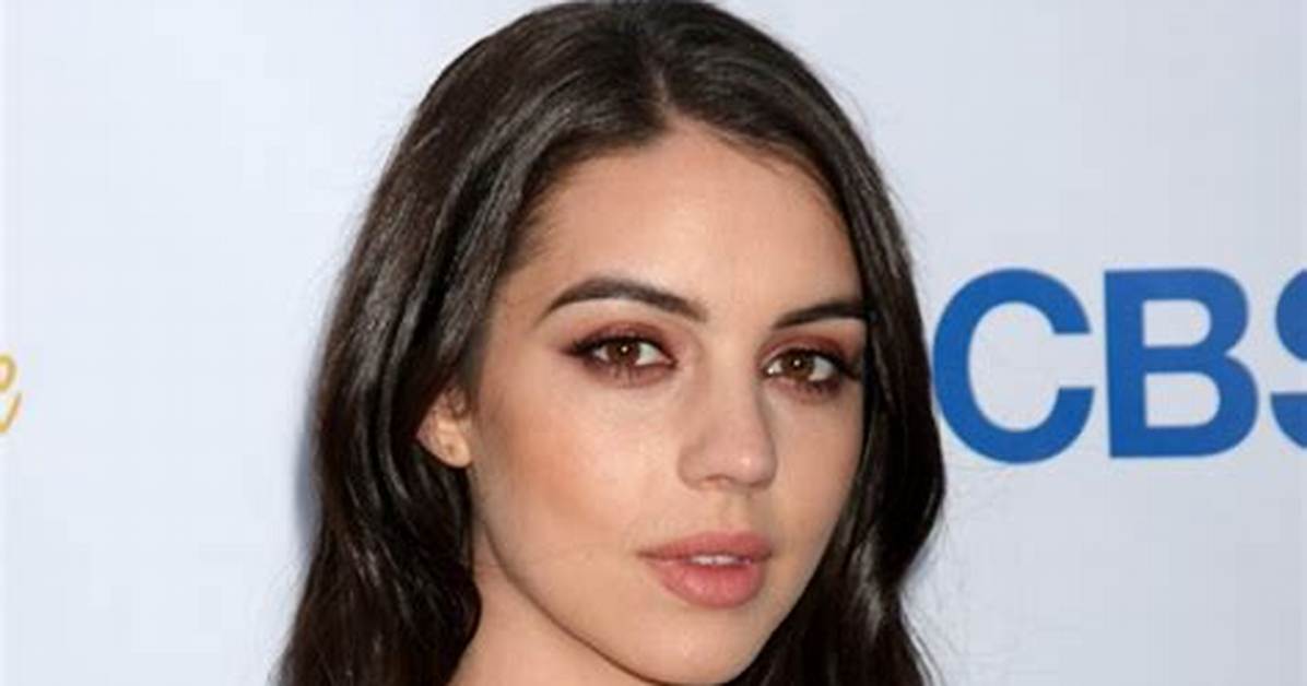 Adelaide Kane Bio, Family, Career, Boyfriend, Heritage, Net Worth