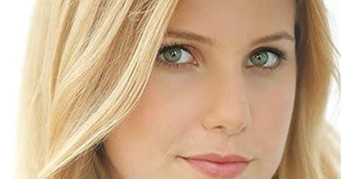 Alexandra Astin Age, Wiki, Biography, Net Worth, Dating, Boyfriend