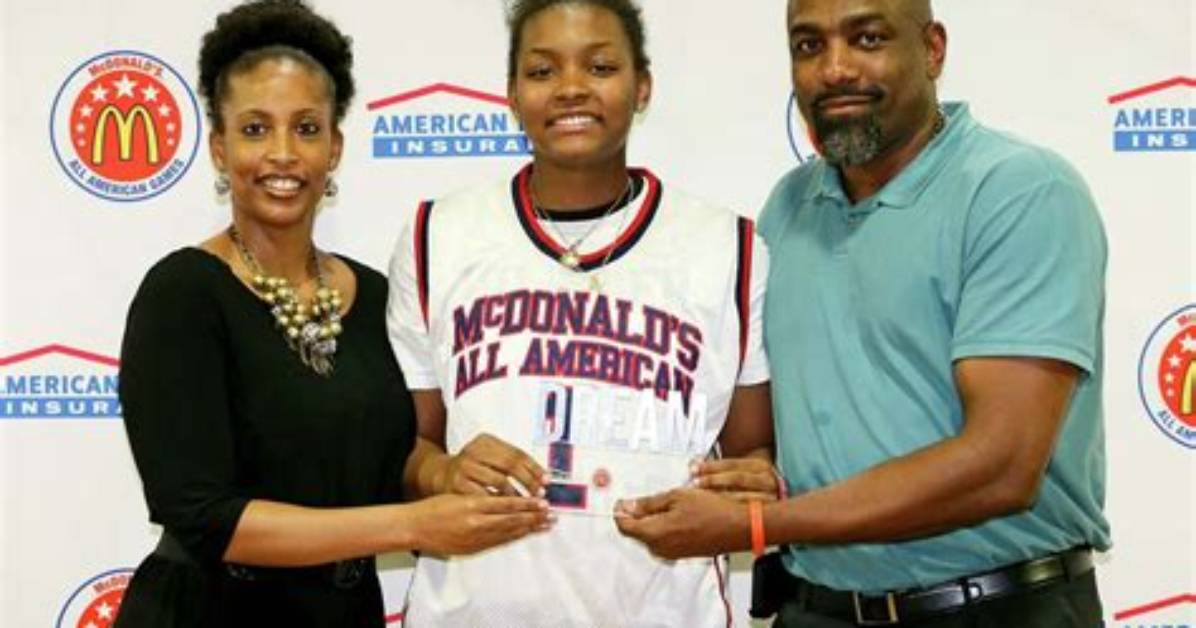 All About Nalyssa Smith Parents Rodney Smith, Nikki Smith and Family