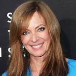 Allison Janney – Bio, Facts, Wiki, Net Worth, Age, Height, Family, Mom, Anna Faris, Tall, Oscar, West Wing, Husband, Awards, Boyfriend, Spouse