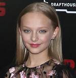 Amiah Miller Bio, Wiki, Age, Boyfriend, Parents, Planet of the Apes, Movies, and Net Worth.