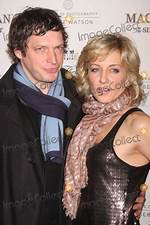 Amy Carlson: Husband, Net Worth, Tattoos, Smoking & Body Measurements