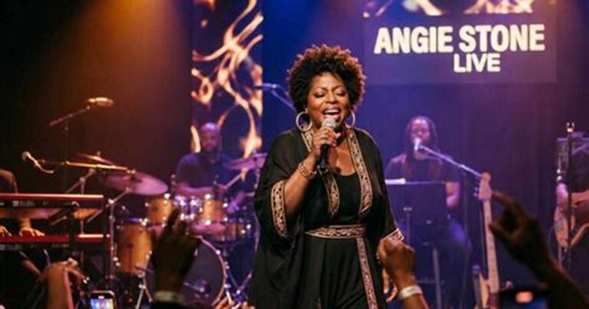Angie Stone Net Worth, Age, Height, Husband, Boyfriend, Kids, Biography, Wiki