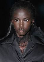 Anok Yai (Model) Age, Biography, Wiki, Height, Weight, Body Measurements, Boyfriend, Net Worth