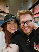 Are Allux and Paymoneywubby Dating? Everything to Know About the Twitch Streamer
