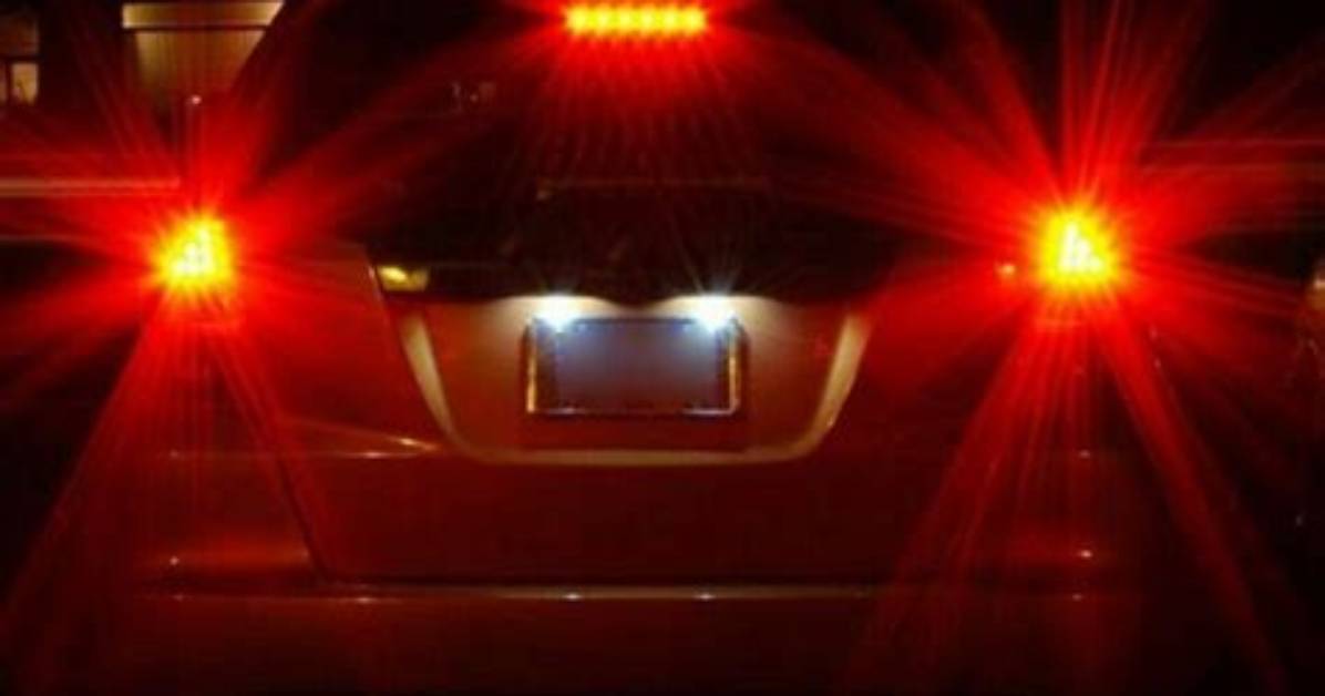 Are Flashing Brake Lights Legal in Washington State