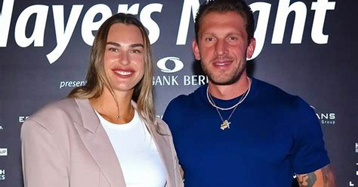 Aryna Sabalenka Engaged to Her Husband to Be Konstantin Koltsov, Kids Family and Net Worth