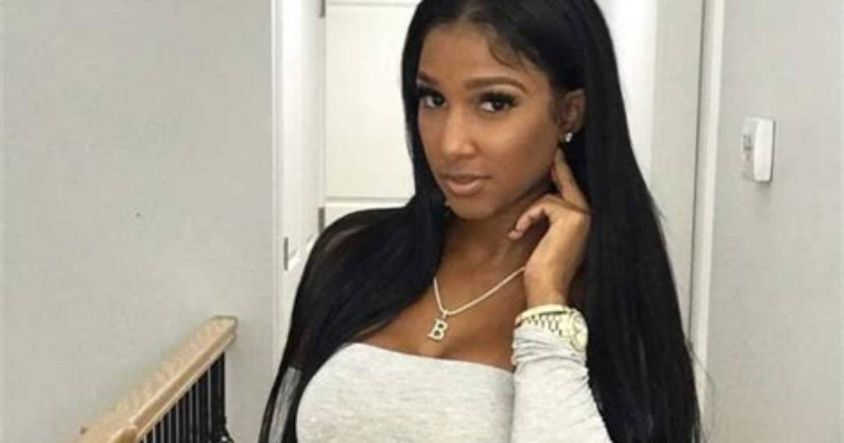 Ashley Burgos Bio, Age, Dad, Mother, Daughter, Boyfriend, Net Worth, Ig and T. I