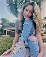 Ava Kolker Tiktok Age: Everything on Parents, Wikipedia and Siblings