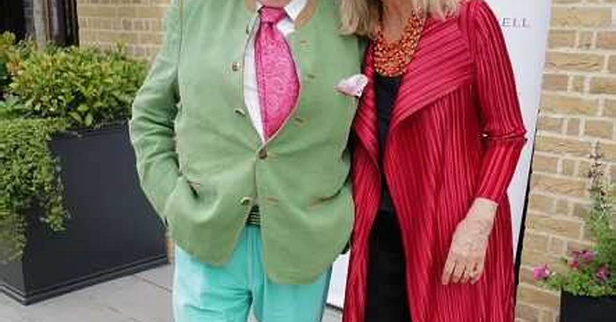 Barry Humphries Second Wife: Who Is Rosalind Tong?