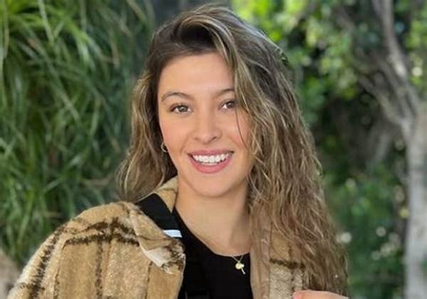 Beasteater Bio, Wiki, Age, Height, Education, Family, Boyfriend and Net Worth