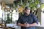 Beau Macmillan Bio, Wiki, Age, Height, Wife, Kids, Family, Chef, Restaurants and Net Worth