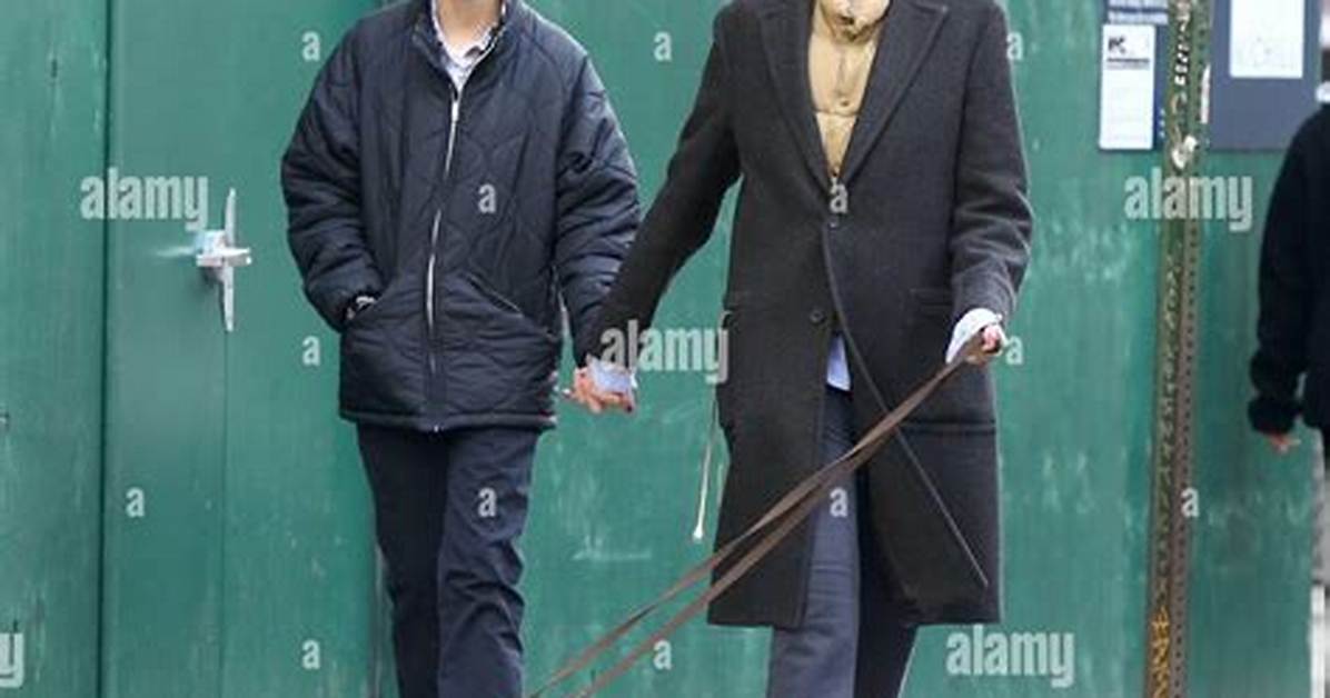 Beckett Lyons Mazeau Age, Birthday, Education, Profession, and Father of Jenna Lyons’ Son