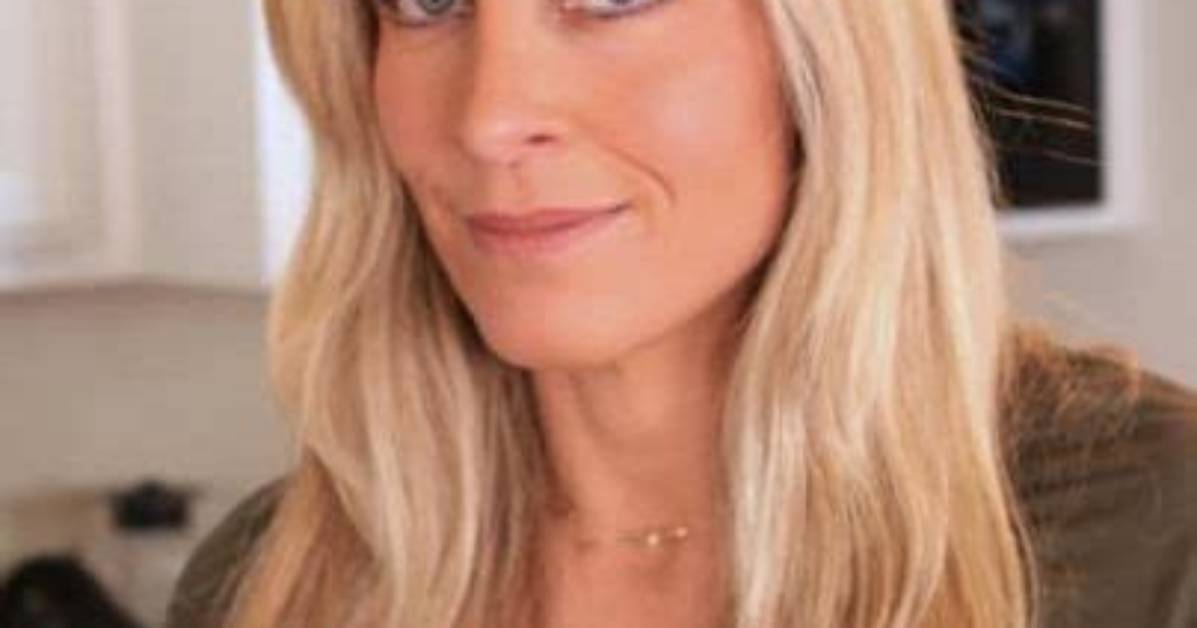 Becky Worley Bio, Age, Family, Husband, Wife, Kids, Gma, Salary