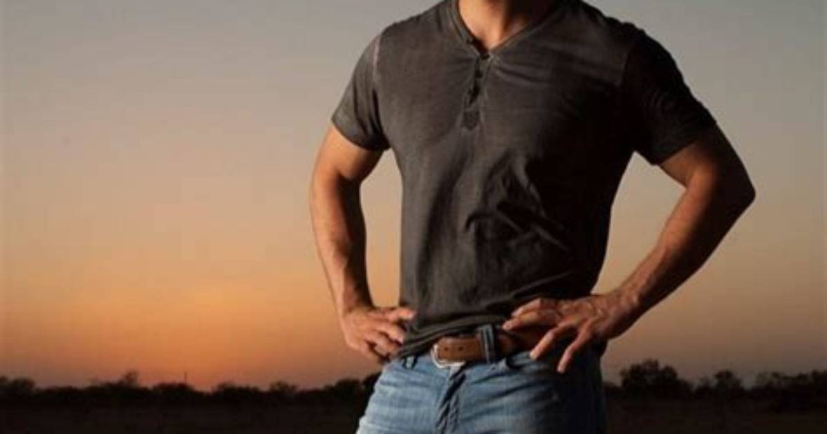 Bobby Pulido Biography, Age, Family, Career, Songs, Films, Net Worth