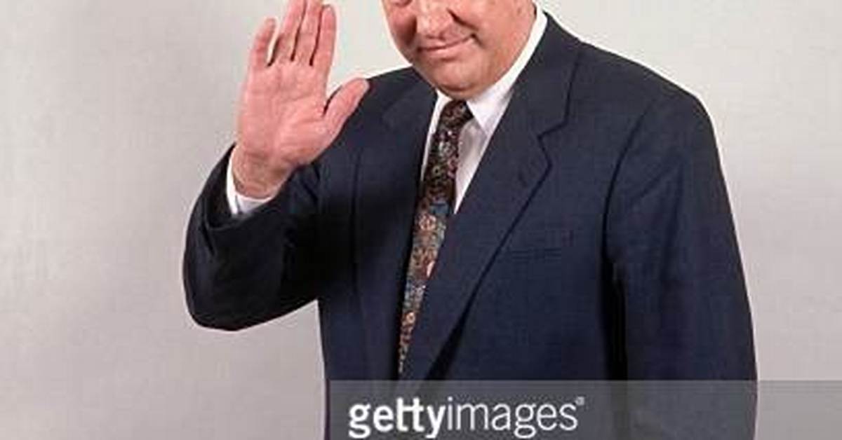 Boris Yeltsin Family, Young, Hand, Age Died, Cause of Death, Buried, Net Worth