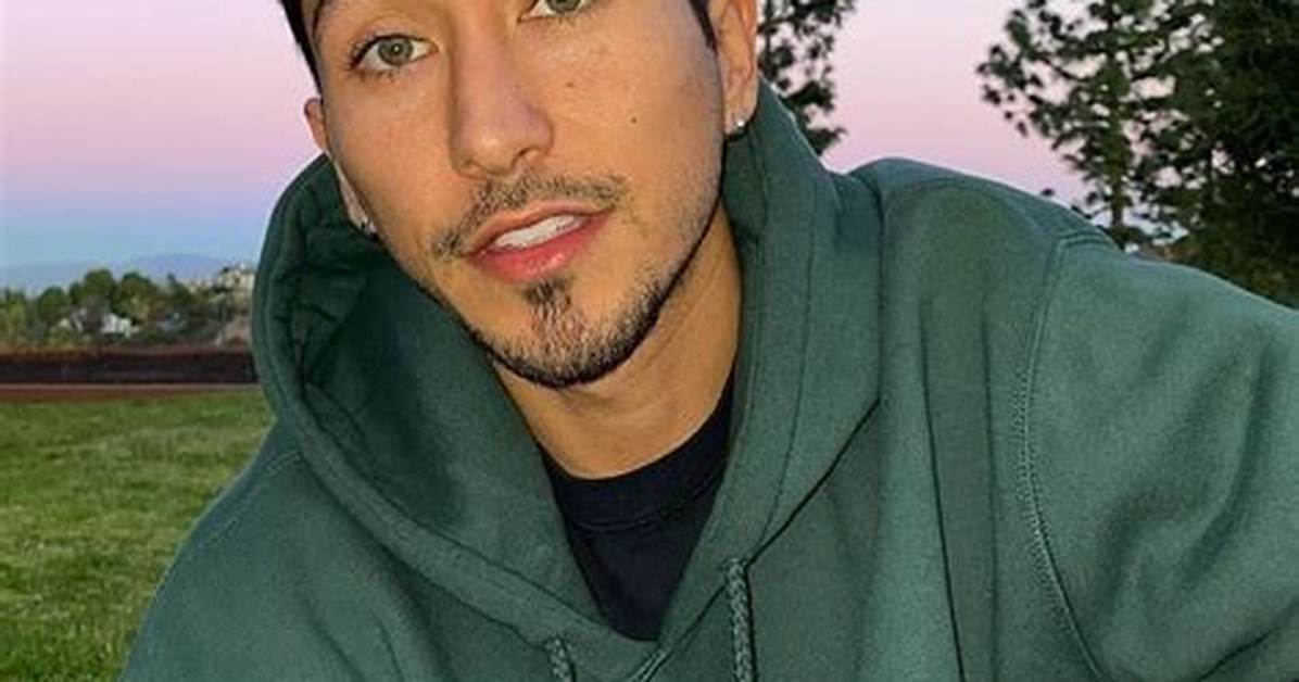 Brennen Taylor Bio, Wiki, Age, Height, Parents, Siblings, Dog, Movies, and Net Worth.