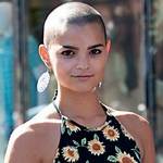 Brianna Hildebrand Bio, Wiki, Age, Height, Gay, Girlfriend, Singer, Deadpool, Movies and Net Worth