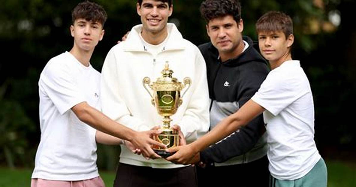 Carlos Alcaraz Has Three Siblings: Alvaro Alcaraz Garfia, Jaime Alcaraz Garfia, Sergio Alcaraz Garfia