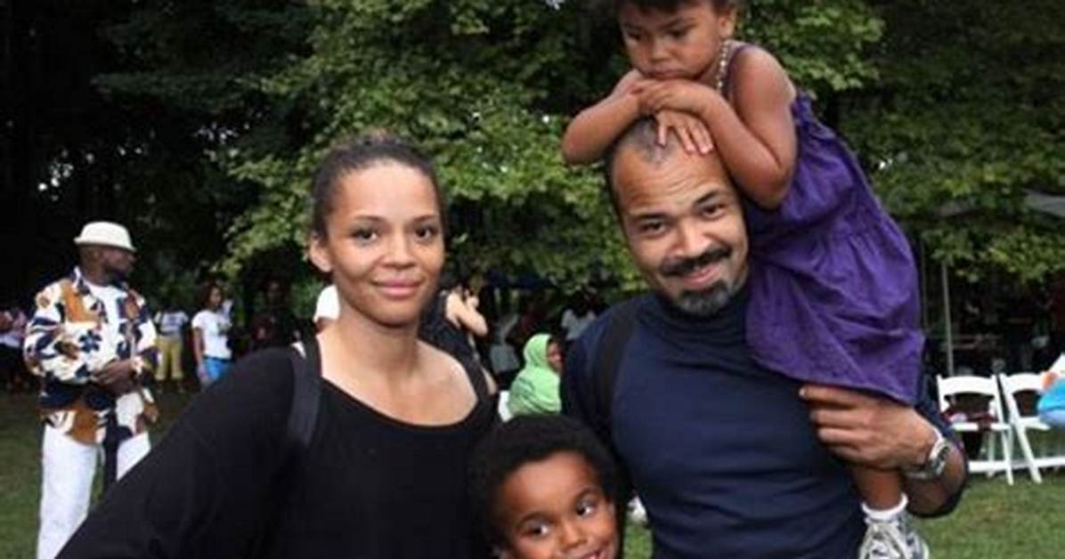 Carmen Ejogo Ethnicity and Family: Husband and Net Worth