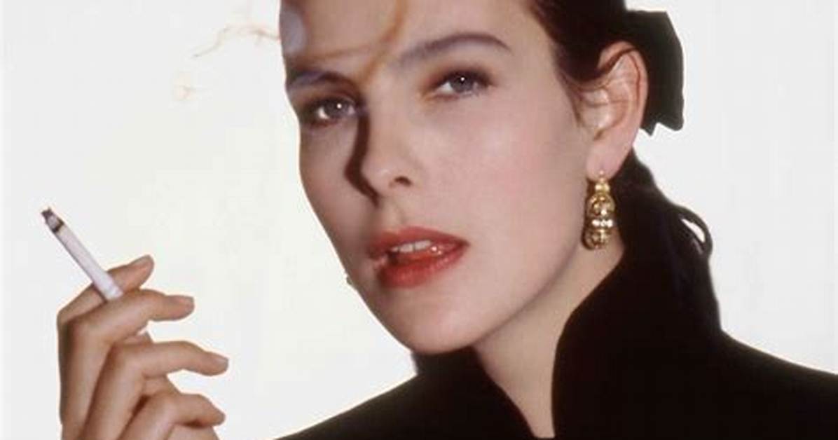 Carole Bouquet: Boyfriend, Net Worth, Tattoos, Smoking & Body Measurements