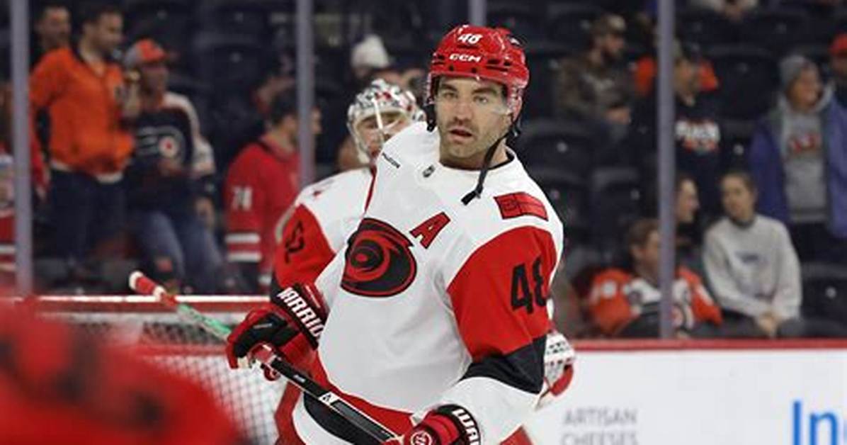 Carolina Hurricanes Centre Jordan Martinook Married to Courtney Dyck; Meet the Couple on Instagram