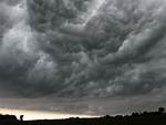 Characteristics of Nimbostratus Clouds