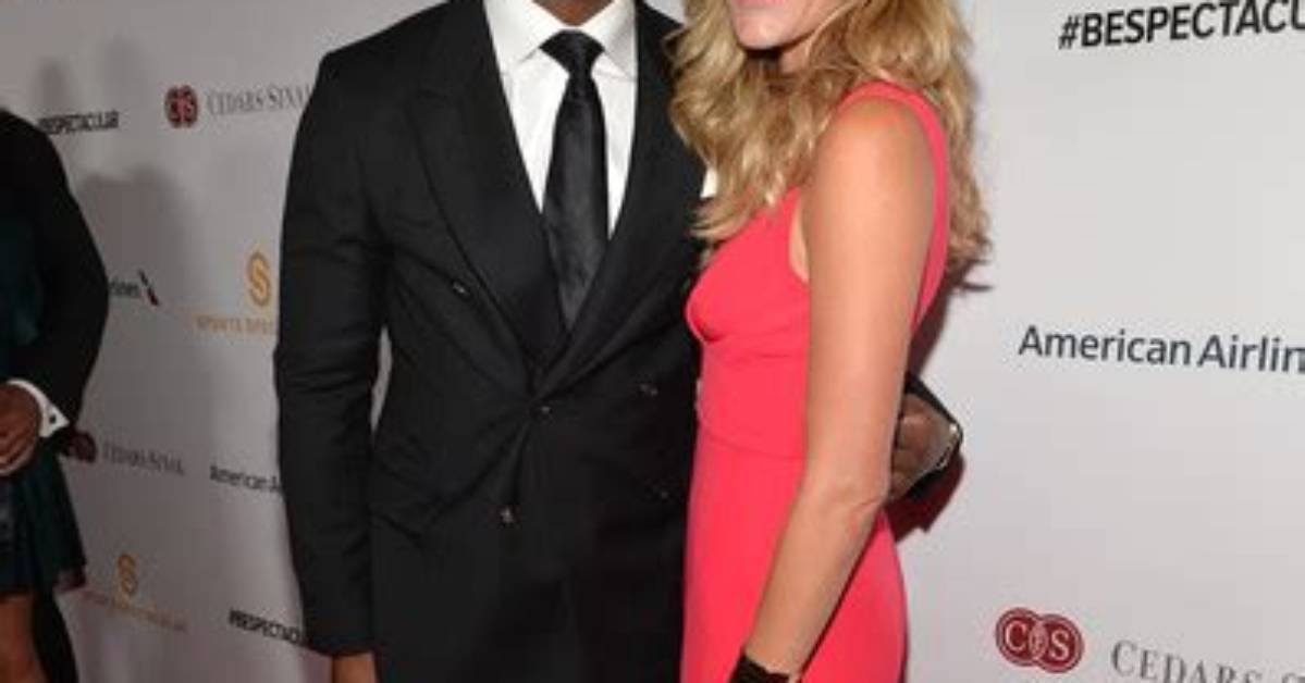 Charissa Thompson: Boyfriend, Net Worth, Tattoos, Smoking & Body Measurements