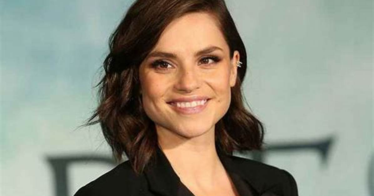 Charlotte Riley Bio, Age, Height, Facts About Tom Hardy’s Wife