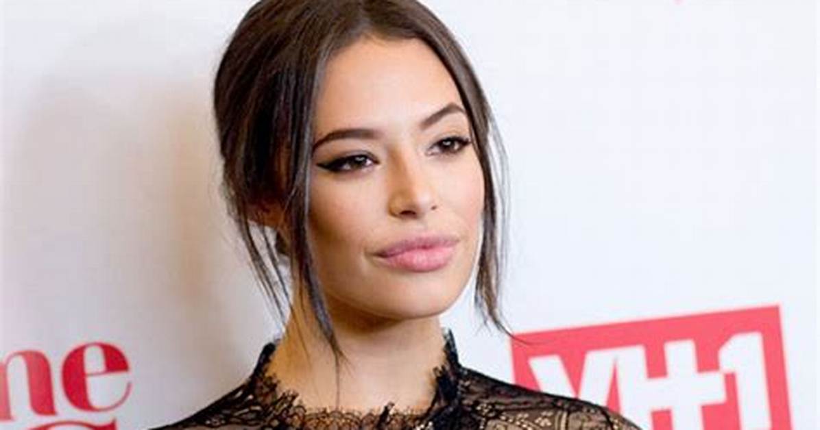 Chloe Bridges – Bio, Age, Ethnicity, Dating, Boyfriend, Parents, Family