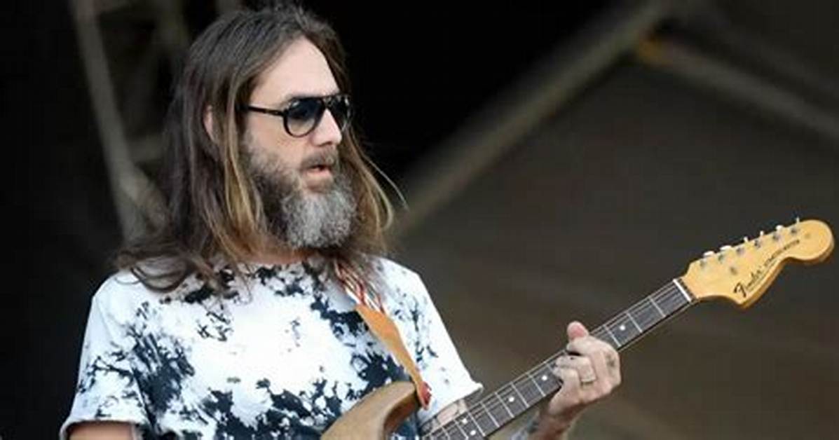 Chris Robinson Wiki, Biography, Age, Wife, Girlfriend, Net Worth, Height
