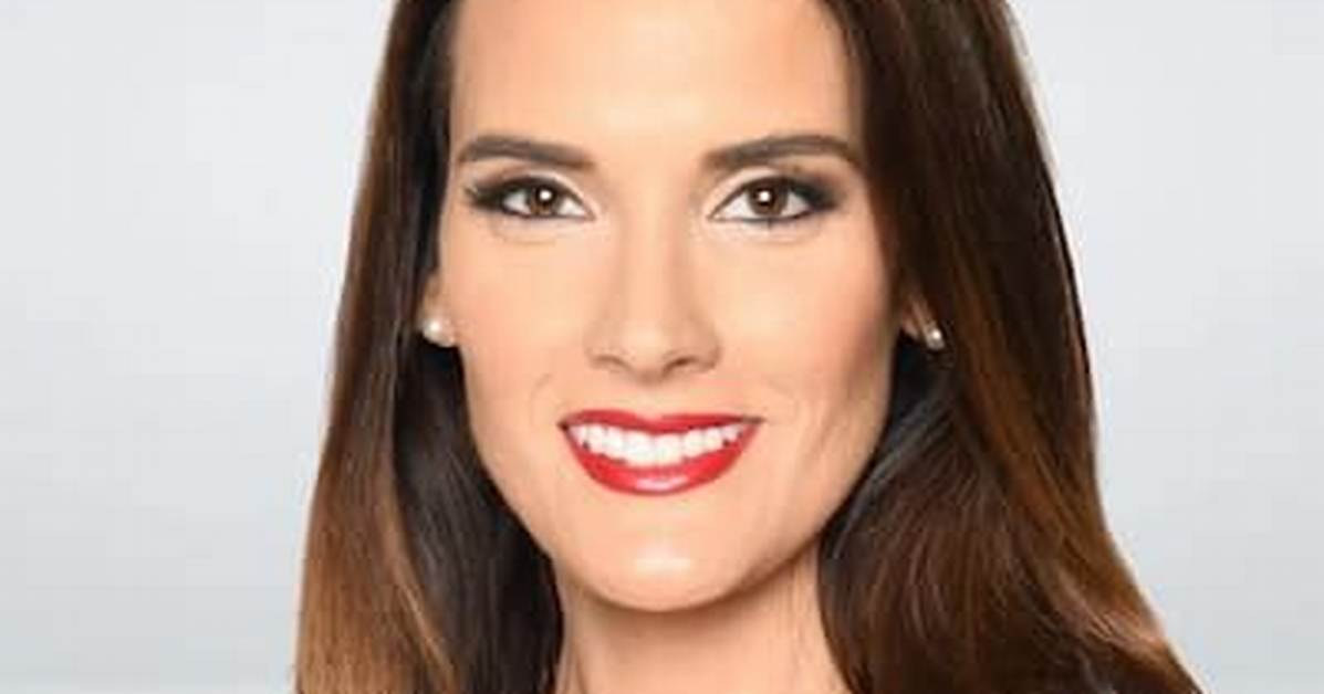 Christina Pascucci Bio, Wiki, Age, Height, Parents, Ktla, Boyfriend, Engagement Ring, Net Worth and Salary