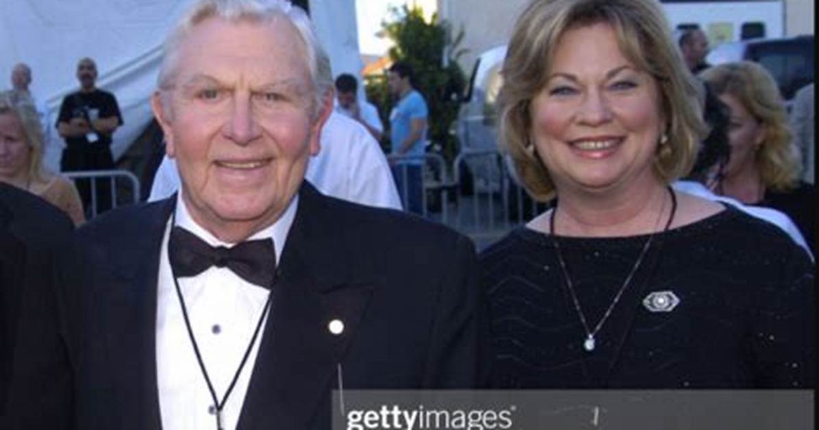 Cindi Knight Biography, Net Worth, Everything You Need to Know