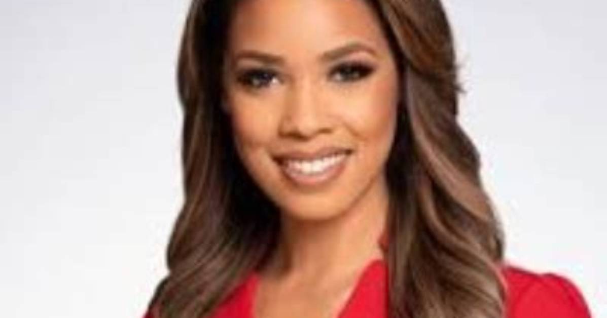 Courtney Bryant (Fox 5) Bio, Wiki, Age, Birthday, Height, Parents, Sister, Ethnicity, Nationality, Wedding, Husband, Kmov, Salary and Net Worth