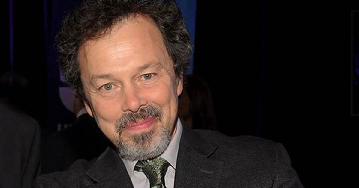 Curtis Armstrong Biography, Age, Career, Movies, Shows, Supernatural