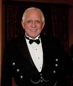 Dan Pena Net Worth