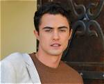 Darren Barnet (Actor) Age, Bio, Wiki, Height, Weight, Girlfriend, Net Worth, Born, Career, Facts