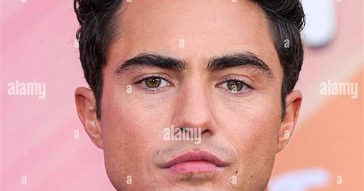 Darren Barnet Actor