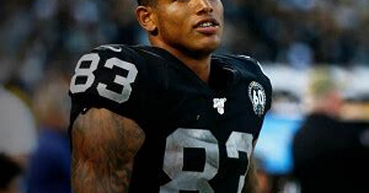 Darren Waller Height, Weight, Net Worth, Age, Birthday, Wikipedia, Who, Nationality, Biography