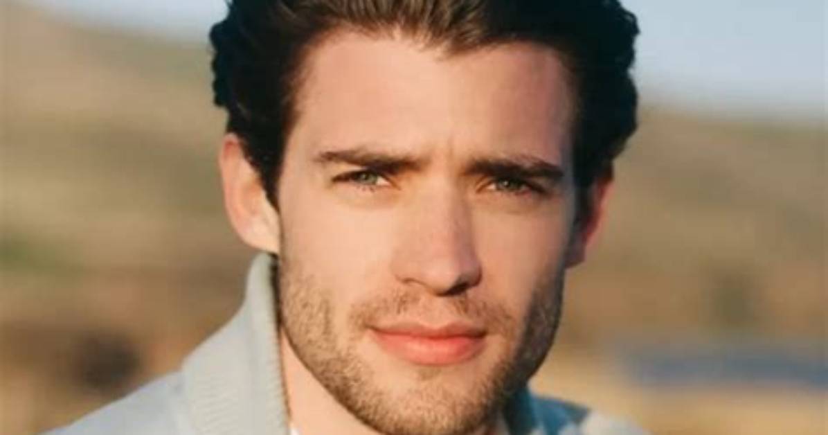 David Corenswet Height, Age, Bio, Net Worth, Family & Career