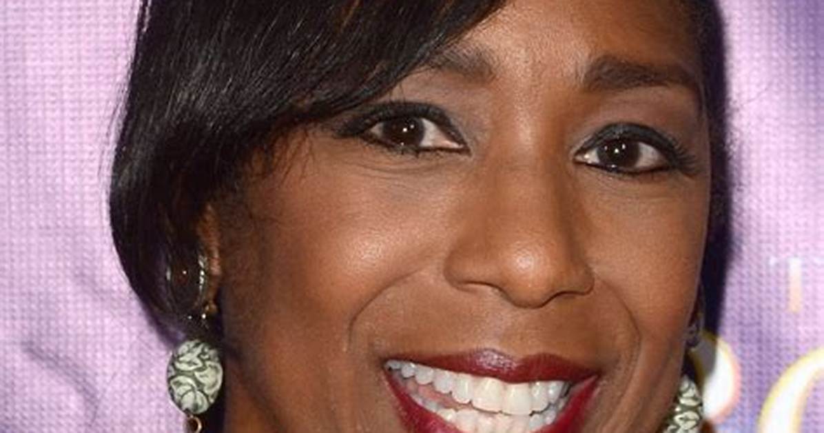 Dawnn Lewis Net Worth, Early Life, Husband and Net Worth