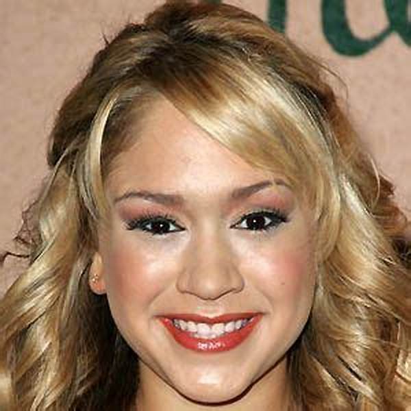 Diana Degarmo - Bio, Age, Wiki, Facts and Family