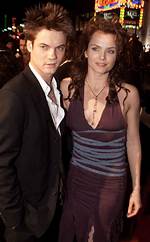 Dina Meyer: Dating, Net Worth, Tattoos, Smoking & Body Measurements