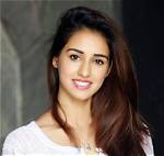 Disha Patani Wiki, Age, Bio, Husband, Net Worth, Height, Boyfriend, Salary, Parents, Family, Instagram