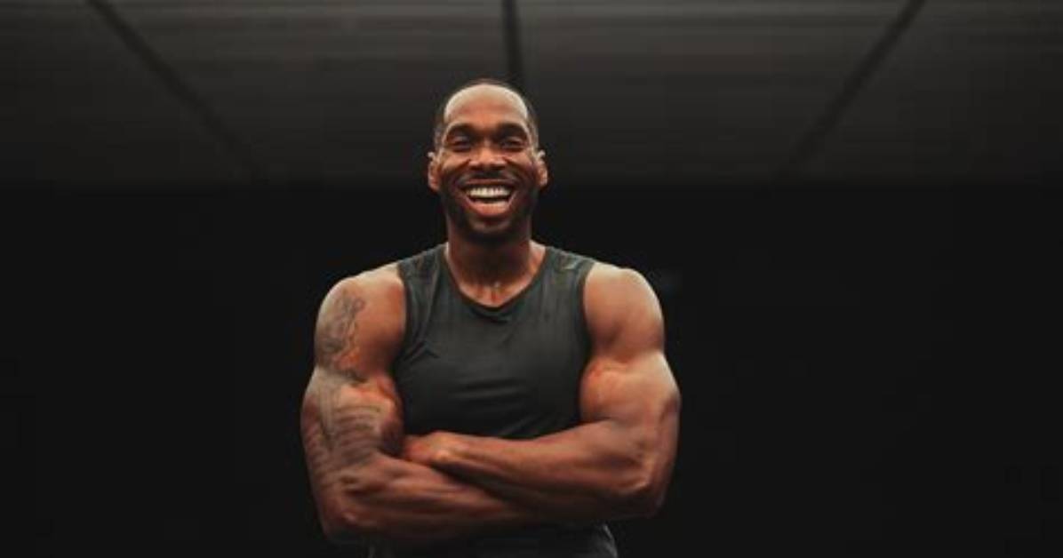 Does Amoila Cesar Have a Girlfriend? Fitness Coach Wikipedia Age and Relationship
