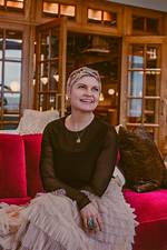 Does Heather Land Have Cancer? Her Shaved Head and Hair Loss Reason