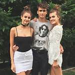 Does Taylor Hill Have a Sister?